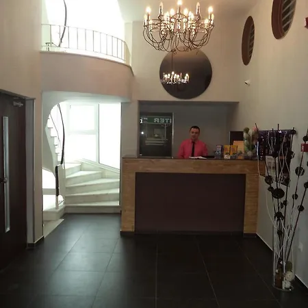 Hotel Choice 2*